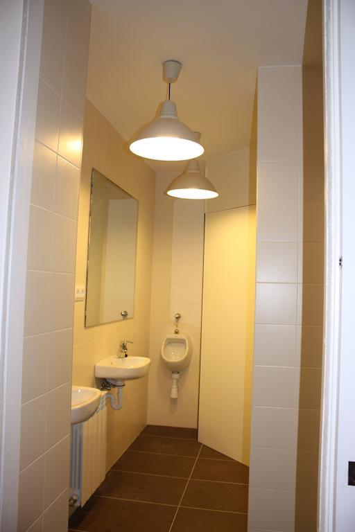 Aloha Hostel Памплона Номер фото
